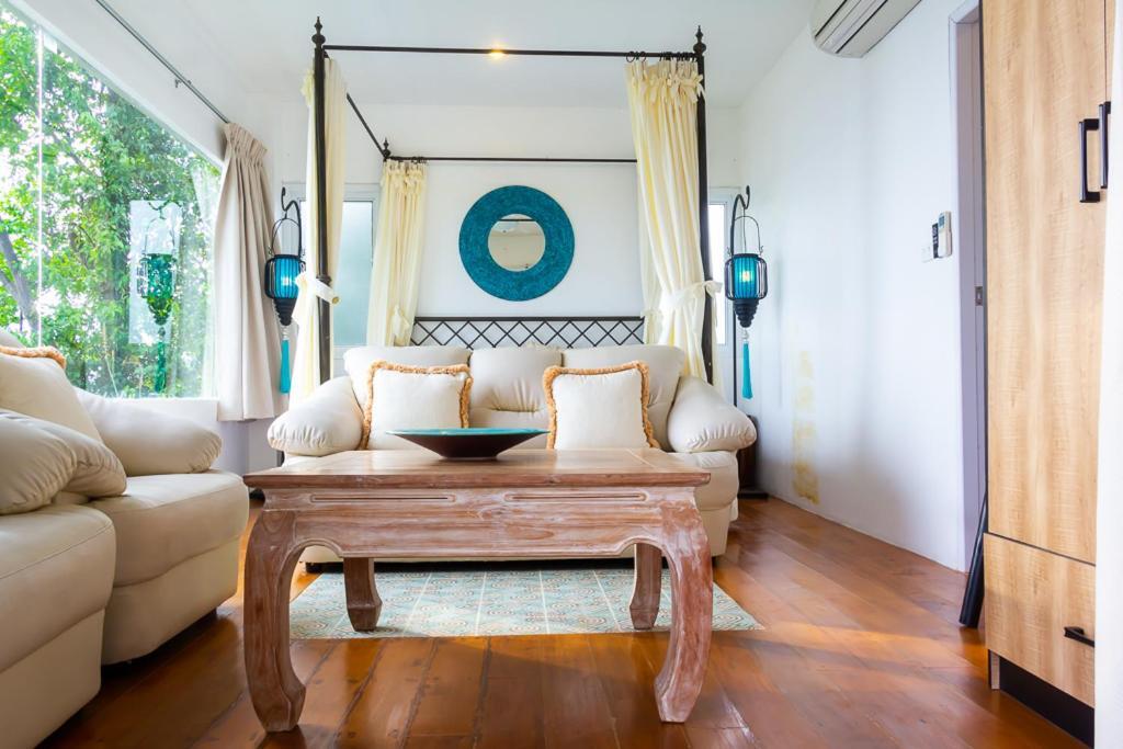 Grand Bleu Ocean View Pool Suite Παραλία Καμάλα Εξωτερικό φωτογραφία